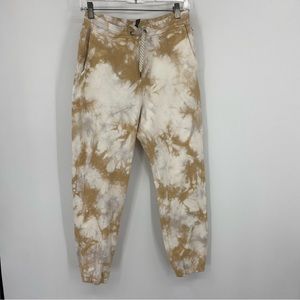 Vuori Oak Tie Dye Laguna Lounge Pant in Oak Small